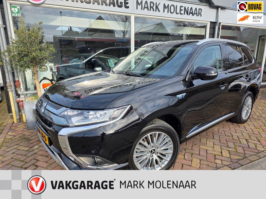 Mitsubishi Outlander 2.4 PHEV Intensecomplete uitvoering,btw, Auto's, Mitsubishi, Automaat, 135 pk, Euro 6, 4 cilinders