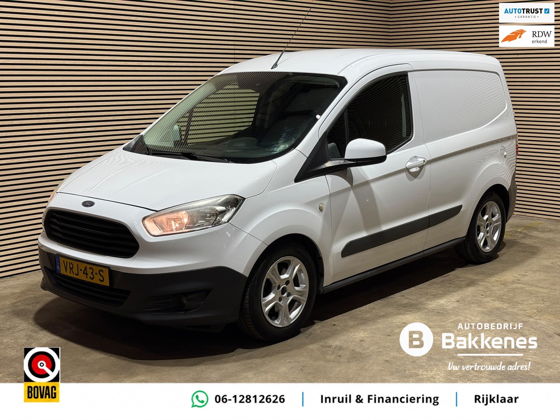 Ford Transit Courier 1.0 Ambiente | Benzine | Airco | Trekha, Voorwielaandrijving, Gebruikt, Euro 6, Met garantie (alle)