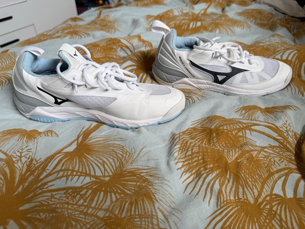 Mizuno zaalschoenen, Ophalen of Verzenden, Nieuw