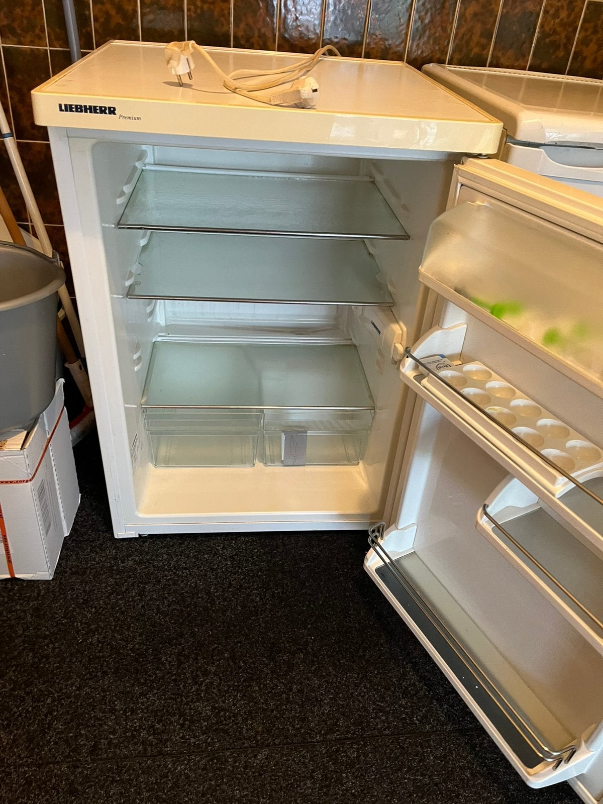 2x koelkast tafelmodel, Witgoed en Apparatuur, Ophalen, Gebruikt, 45 tot 60 cm, Met vriesvak