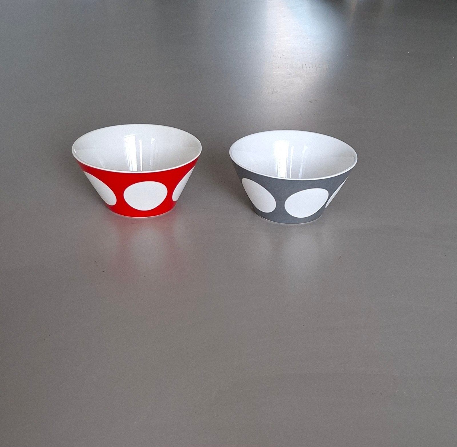 Hema Kommen met Stippen - Rood en Grijs, Ophalen