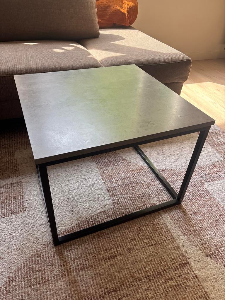 Betonlook salontafel 60x60x45cm, Ophalen, Overige materialen, Gebruikt, Vierkant