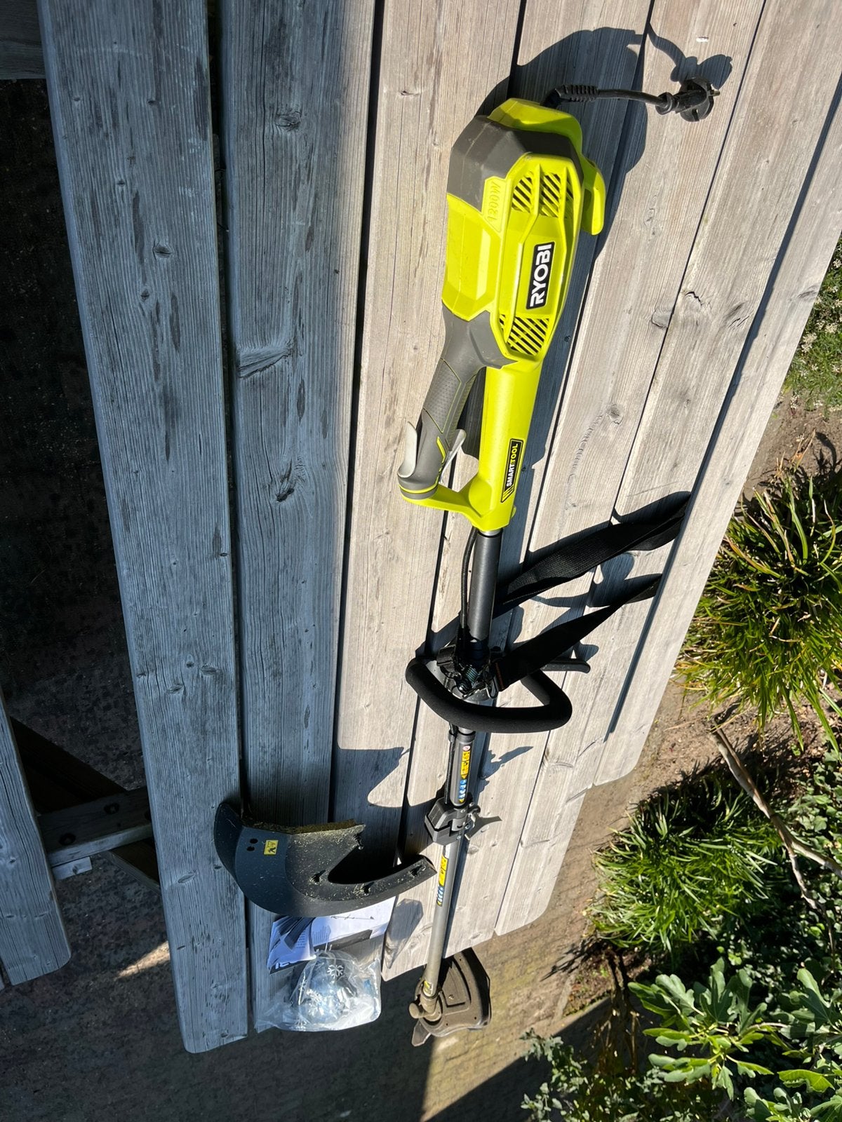 Ryobi RBC1226i bosmaaier 1200watt, Ophalen, Gebruikt, 10 tot 30 cm, Elektrisch