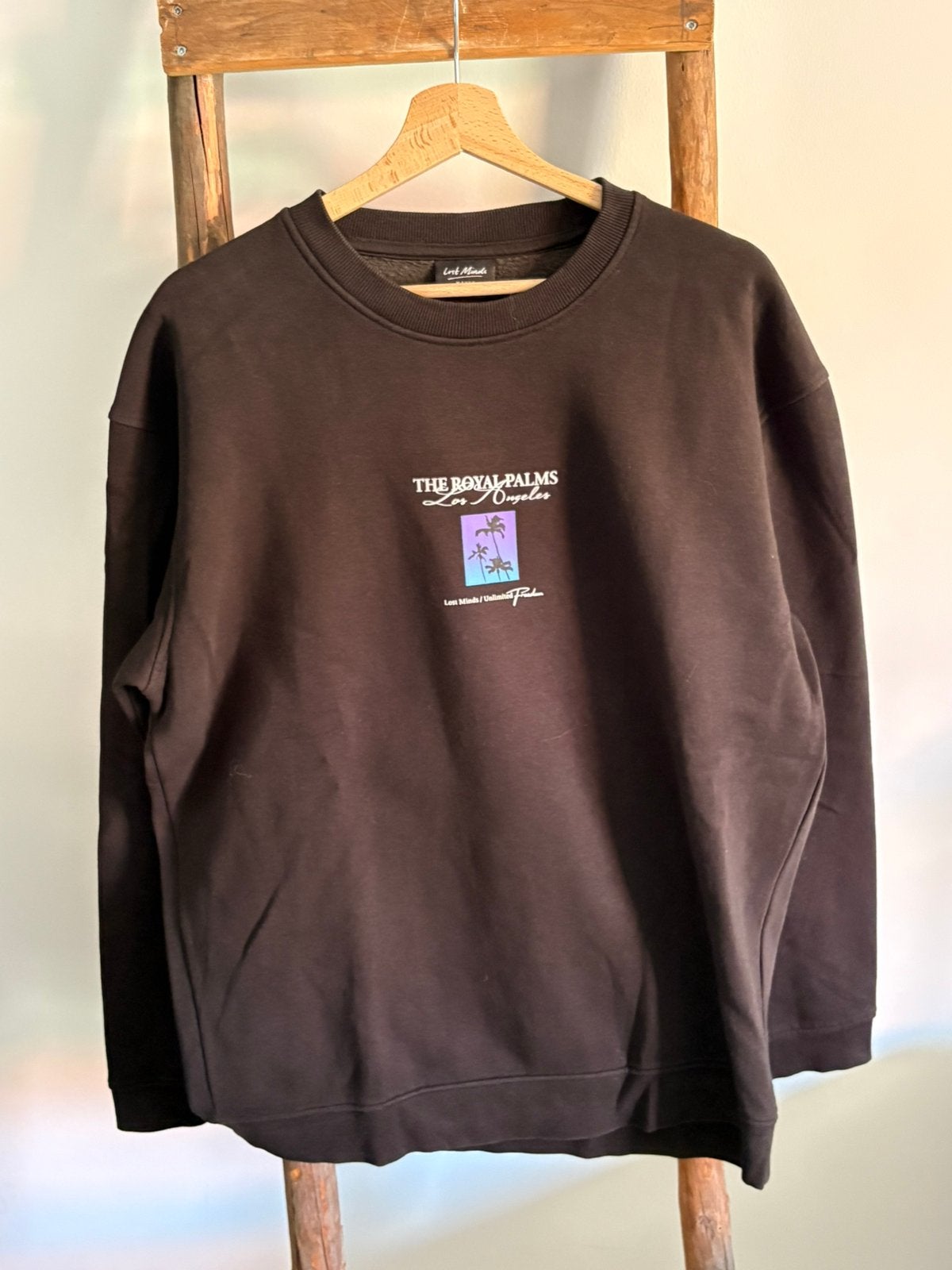 Sweater Lost Minds, Ophalen of Verzenden, Zo goed als nieuw, Maat 52/54 (L), Zwart