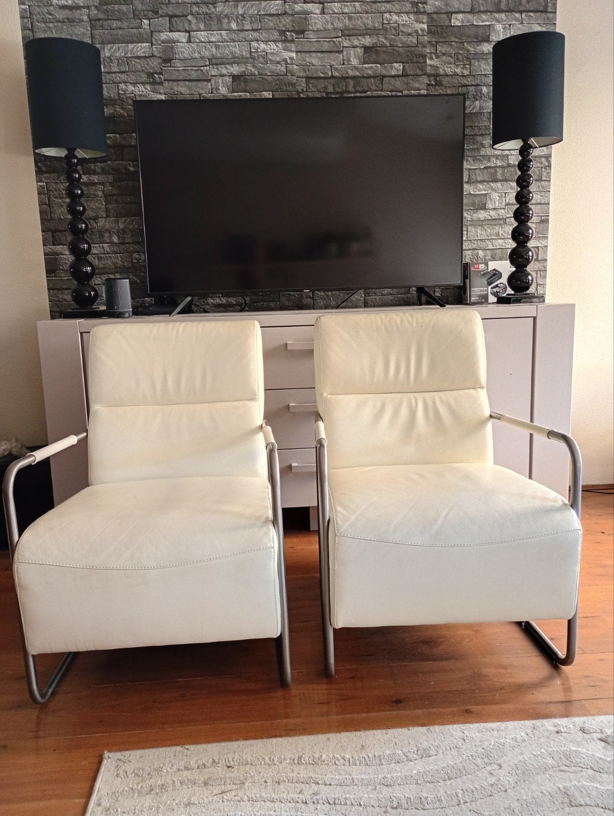 2 roomwitte fauteuils met heerlijke zit, Huis en Inrichting, Fauteuils, Ophalen, Overige materialen, Gebruikt, 75 tot 100 cm