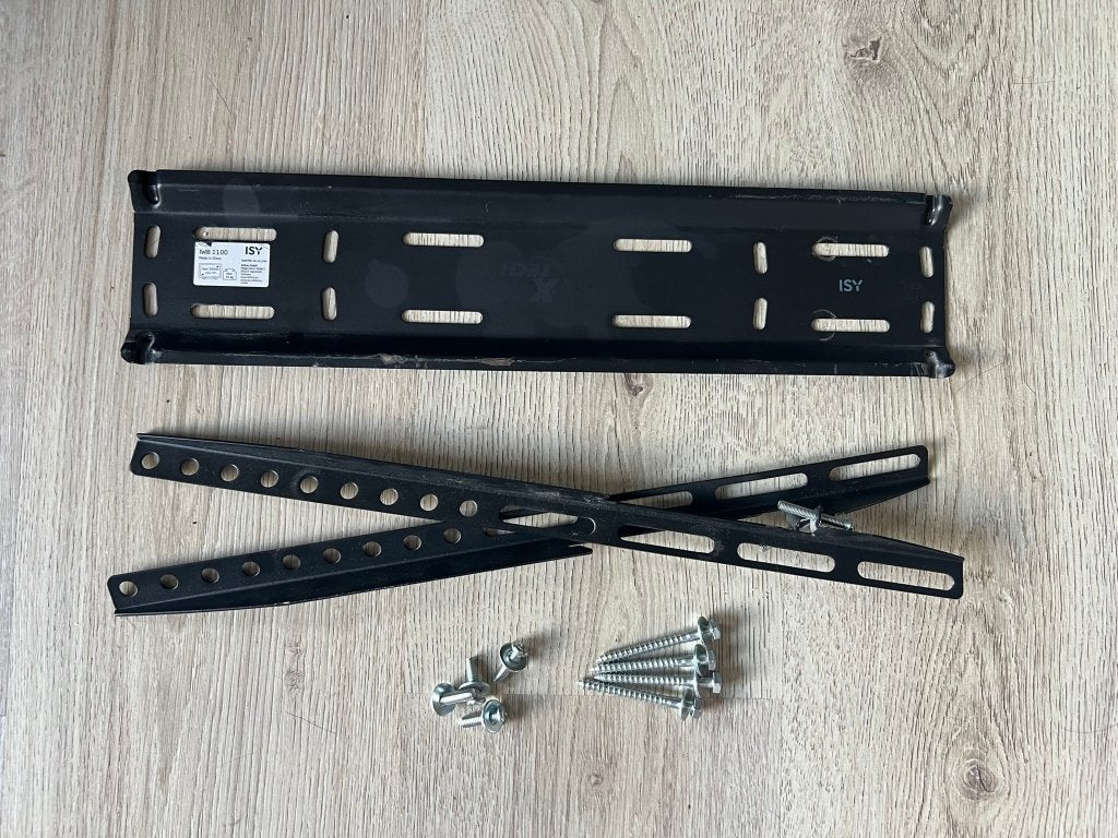 ISY TV-muurbeugel - 32 tot 65 inch, Ophalen of Verzenden, Zo goed als nieuw