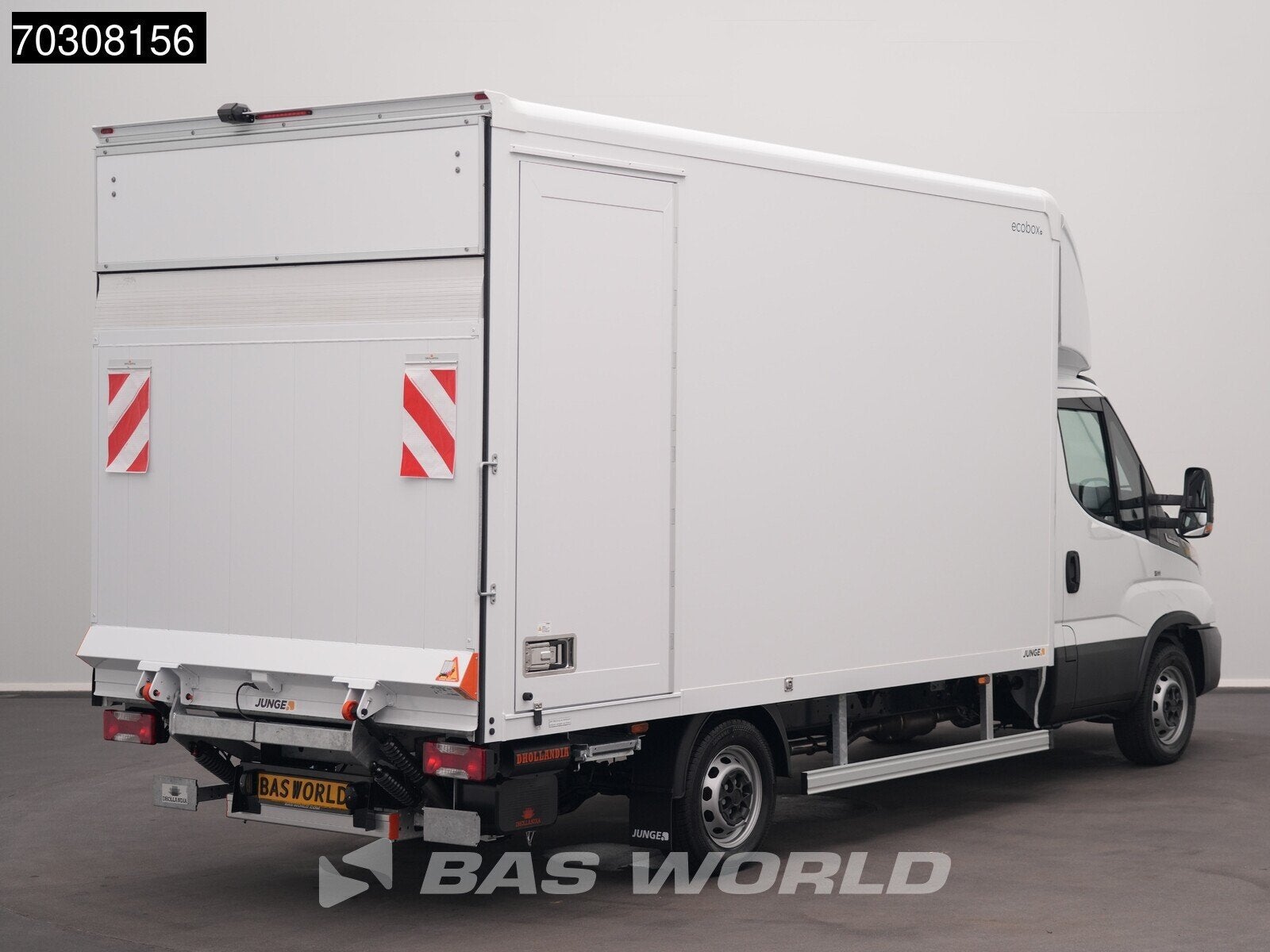 Iveco Daily 35S18 3.0L Automaat Laadklep 180PK Bakwagen ACC, Automaat, Stoelverwarming, Stof, Euro 6