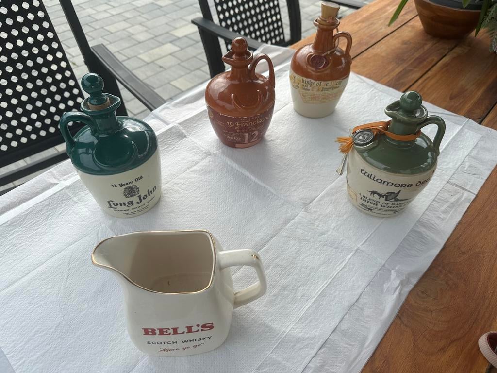 5 whisky jugs, Ophalen of Verzenden, Zo goed als nieuw, Overige typen