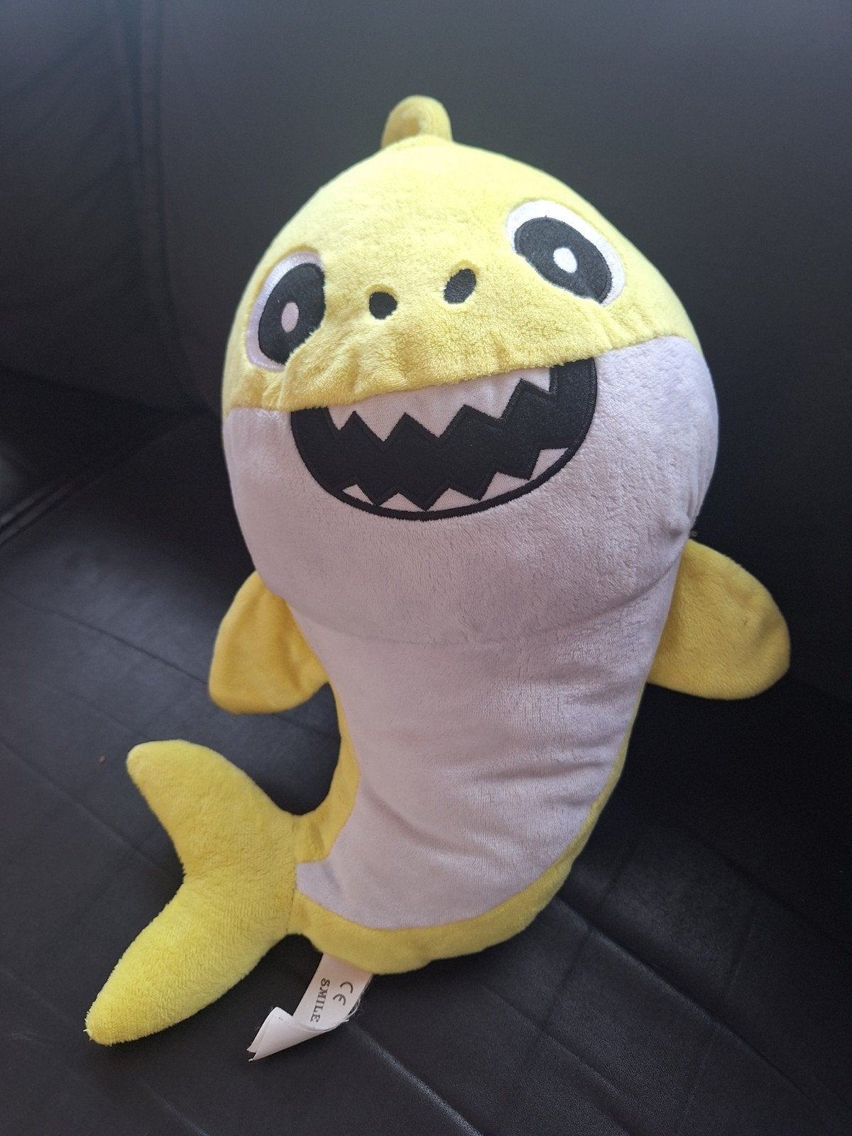 Smile Toys Baby Shark Knuffel 40 cm, Kinderen en Baby's, Speelgoed | Knuffels en Pluche, Overige merken, Overige typen, Ophalen of Verzenden