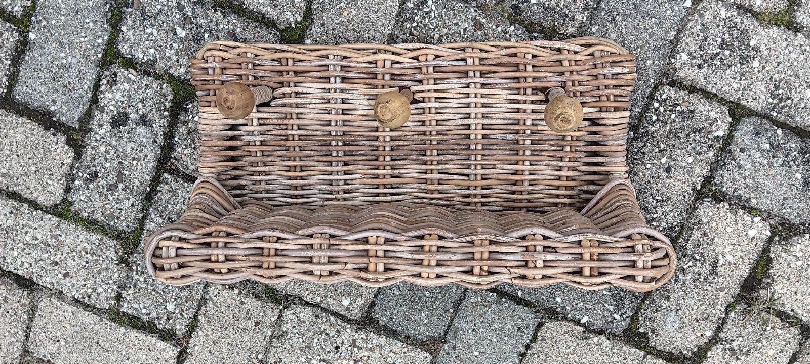 Rotan wandrekje met haakjes, Gebruikt, Ophalen of Verzenden, Landelijk, Natuurlijk materiaal