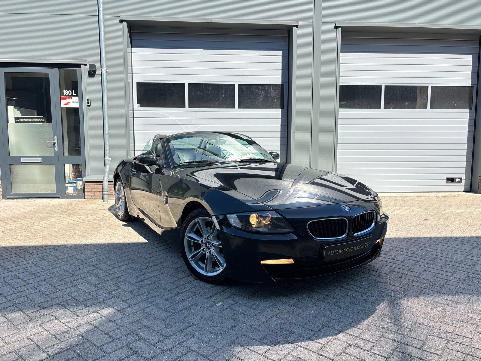 BMW Z4 2.5 I Cabrio 2007 Zwart, Achterwielaandrijving, Zwart, 2497 cc, Cabriolet