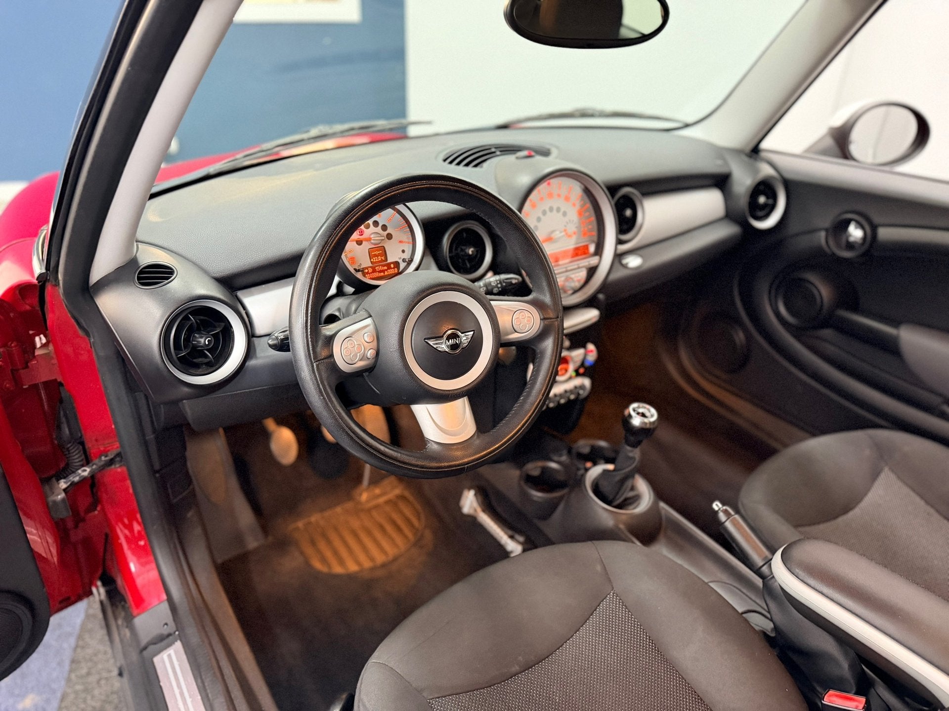 Mini 3-Deurs 1.4 One Pepper / AIRCO / RIJDT SCHAKELT GOED /, Voorwielaandrijving, Dealer onderhouden, Gebruikt, 4 stoelen