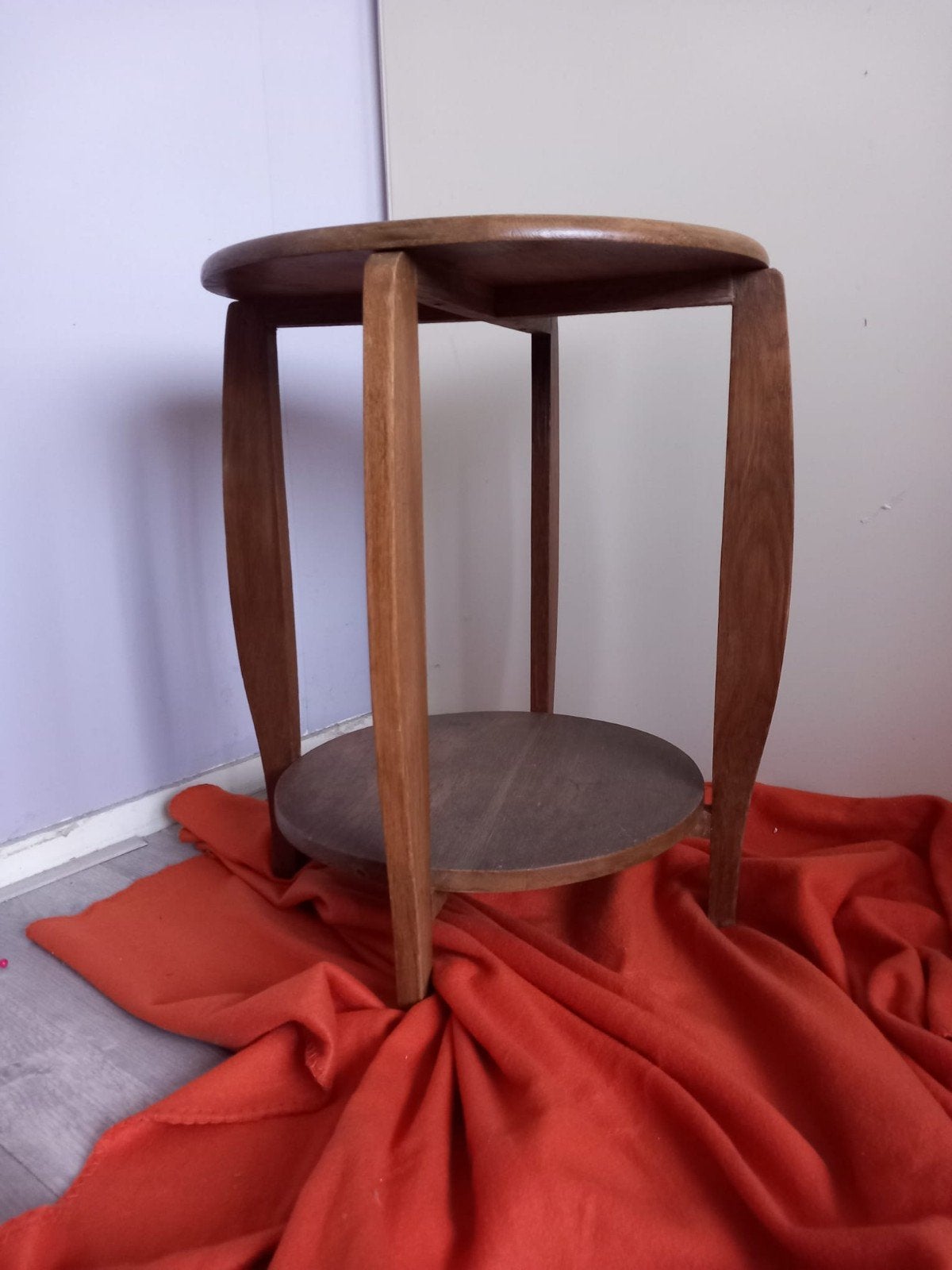Bijzettafel/plantentafel. Antiek. Vintage Amsterdamse School, Ophalen, Hout