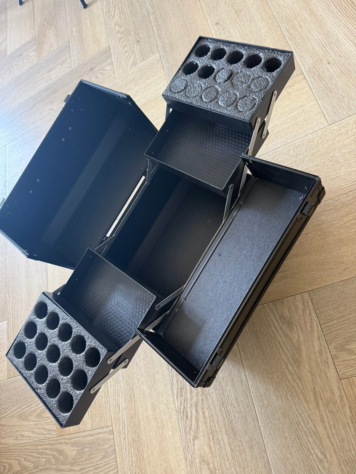 Beautycase nagelstyliste, Ophalen of Verzenden, Zo goed als nieuw, Zwart, Handen en Nagels