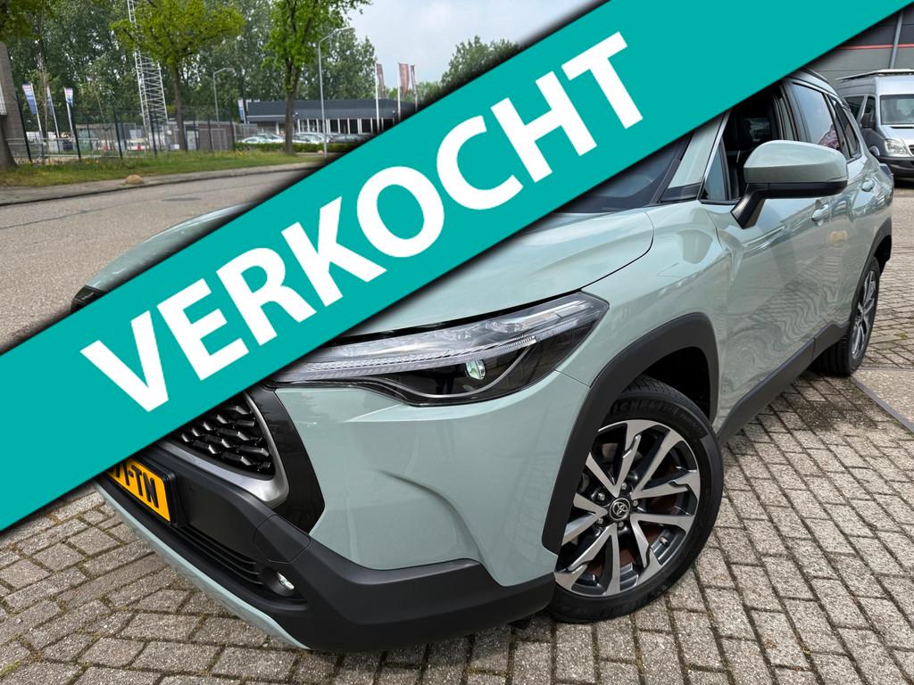 Toyota Corolla Cross 2.0 HIGH POWER Hybrid FIRST EDITION NAP, Gebruikt, 4 cilinders, Met garantie (alle), Hybride Elektrisch/Benzine