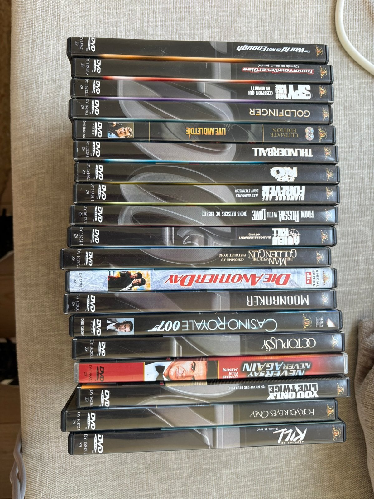 Te koop 19 orginele James Bond dvd’s, Vanaf 12 jaar, Ophalen, Gebruikt