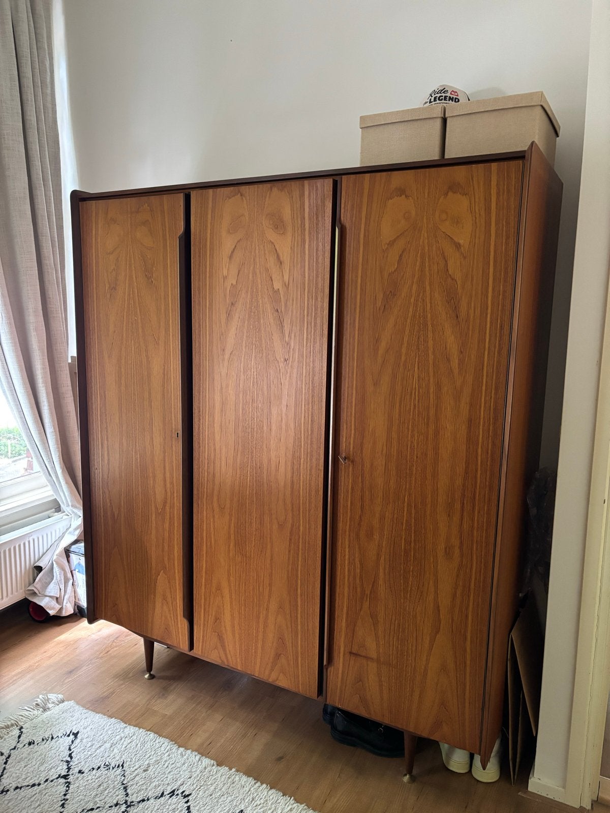 Deense design kledingkast uit 1963 in teak hout, Ophalen