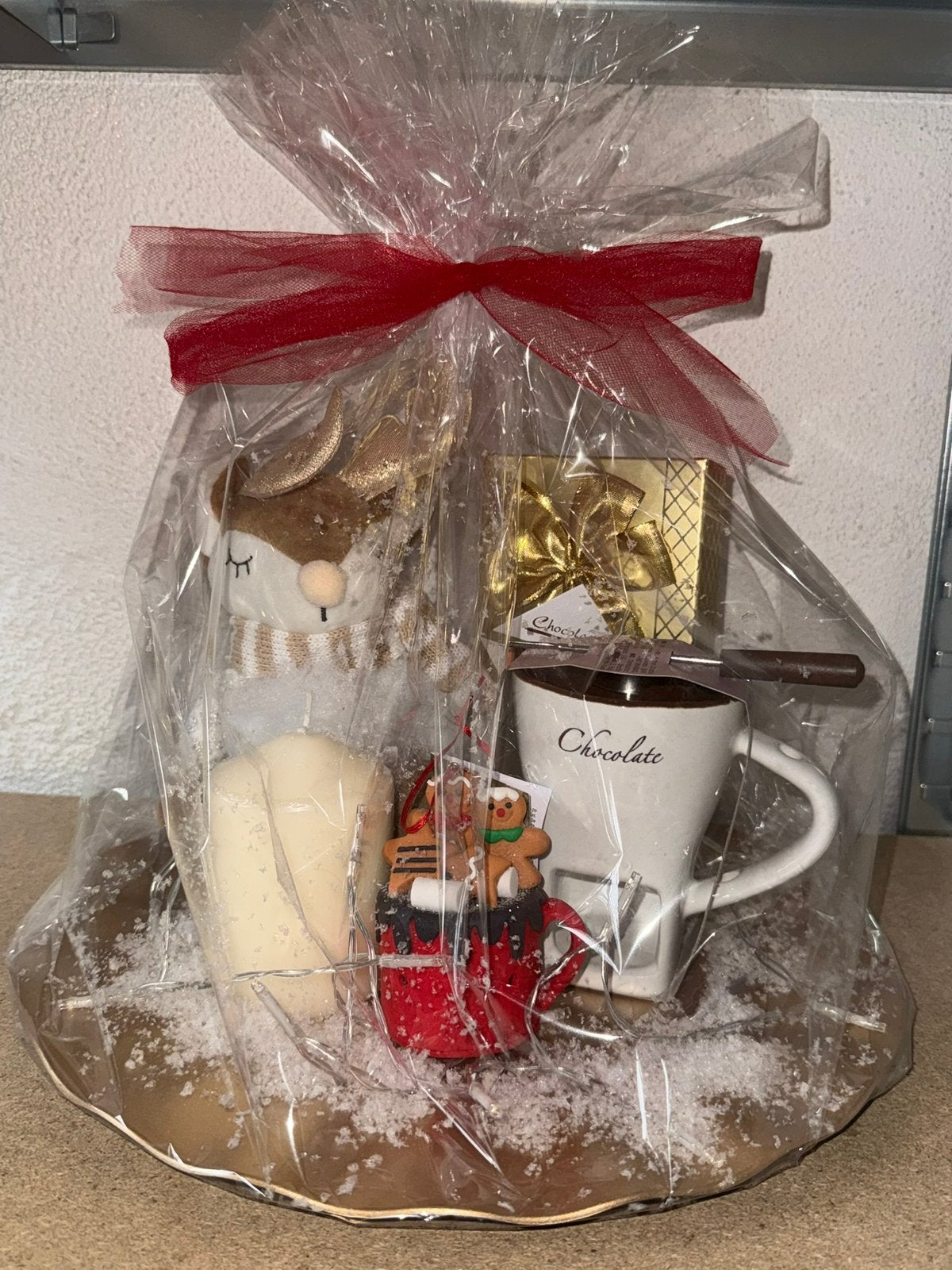 Kerst pakketje op een ronde plateau, Ophalen, Nieuw