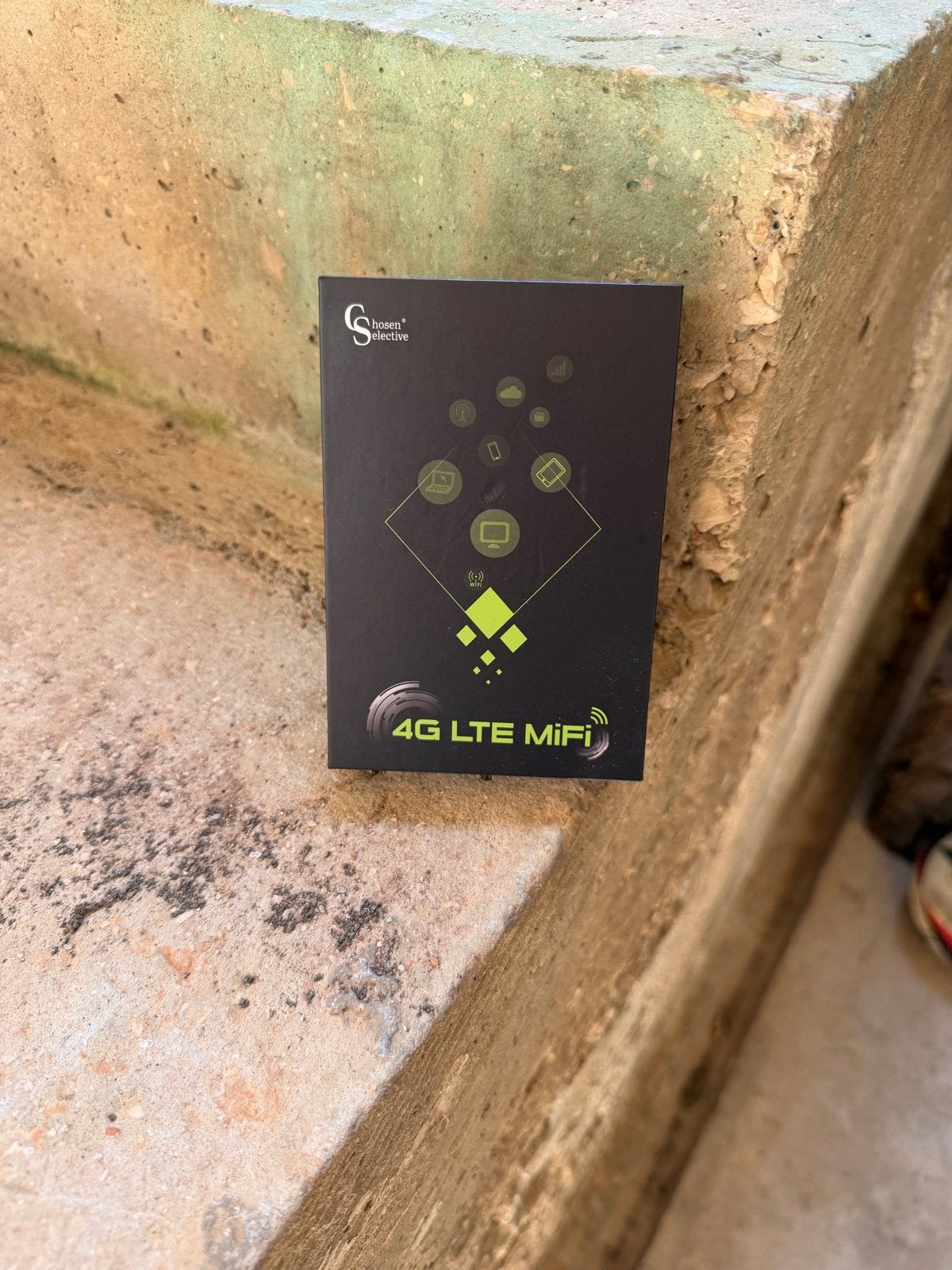 Splinternieuwe 4G LTE MiFi Router - Chosen Selective, Ophalen of Verzenden, Nieuw, Router