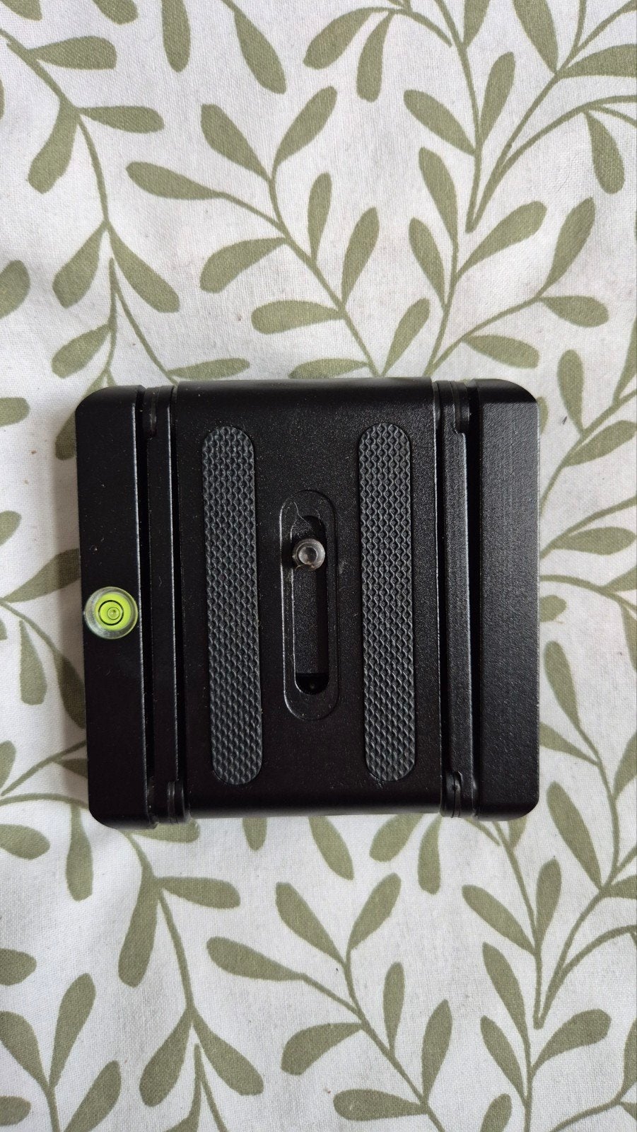L-bracket met waterpas en snelkoppelingsplaat, Ophalen of Verzenden, Gebruikt, L-bracket, Met waterpas