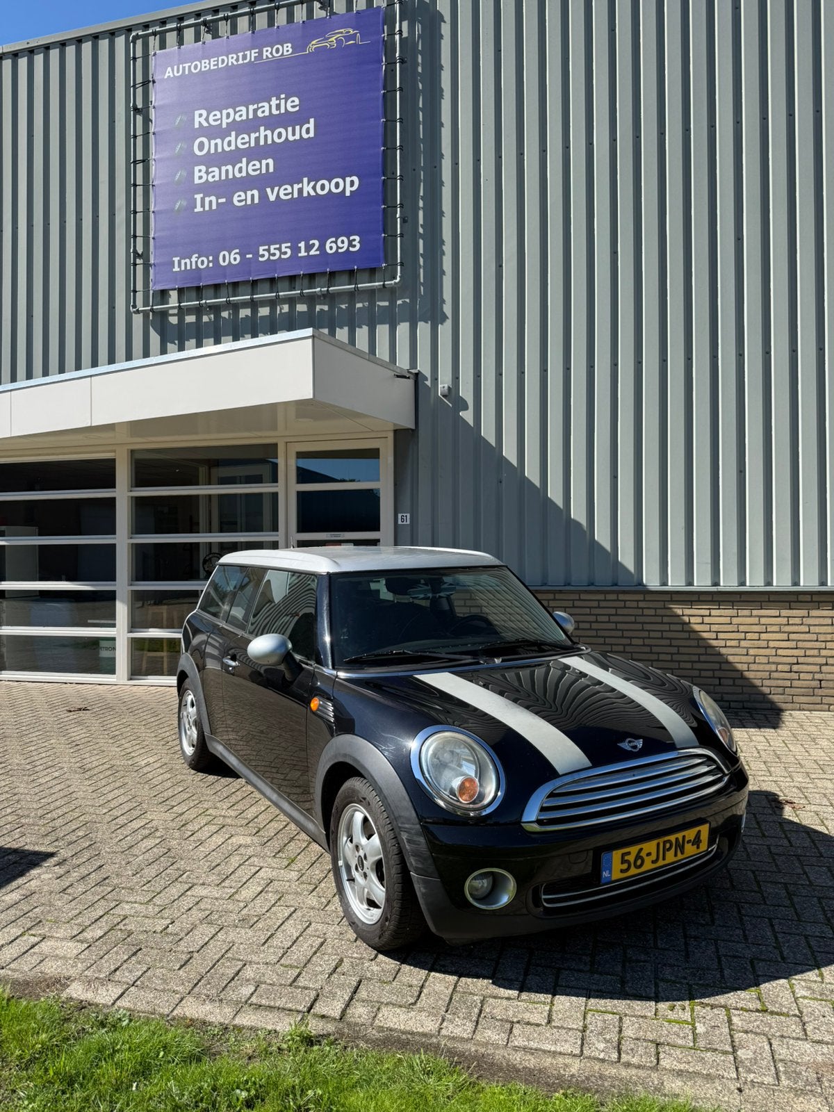 Mini Clubman 1.6 16V Cooper 2009 Zwart, Auto's, Voorwielaandrijving, 4 cilinders, 4 stoelen, Origineel Nederlands