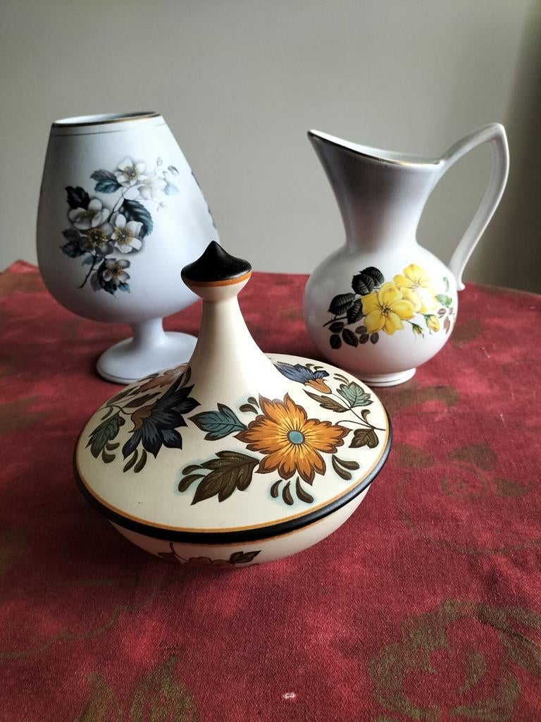 Gouda plateel bonbonnerie, flora Irene vaas, flora kan, Ophalen of Verzenden