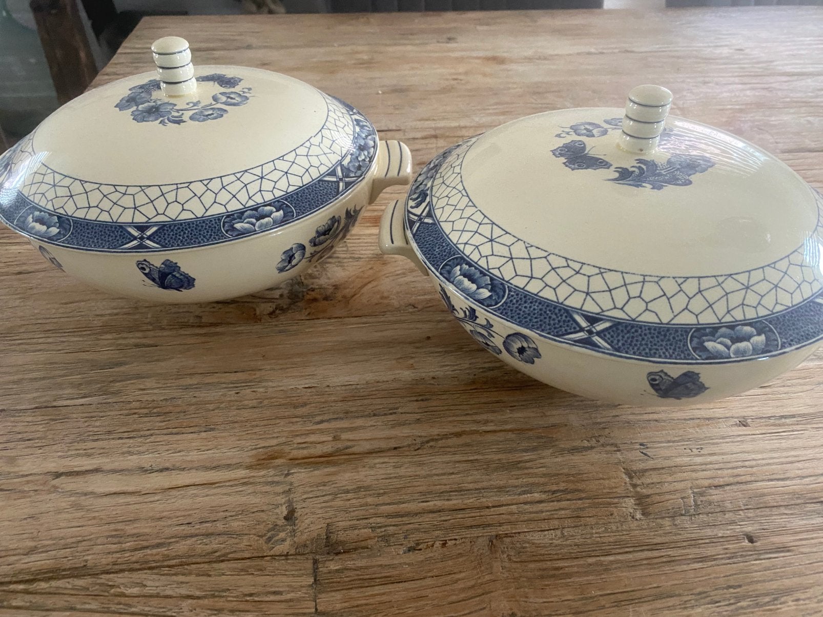 2 x mooie gave dekschalen Butterflij, Ophalen