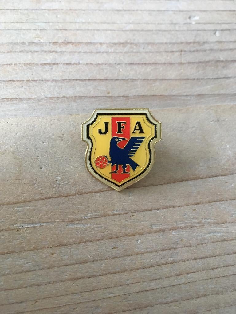 Voetbal pin / speldje Japan, Ophalen of Verzenden, Zo goed als nieuw, Sport