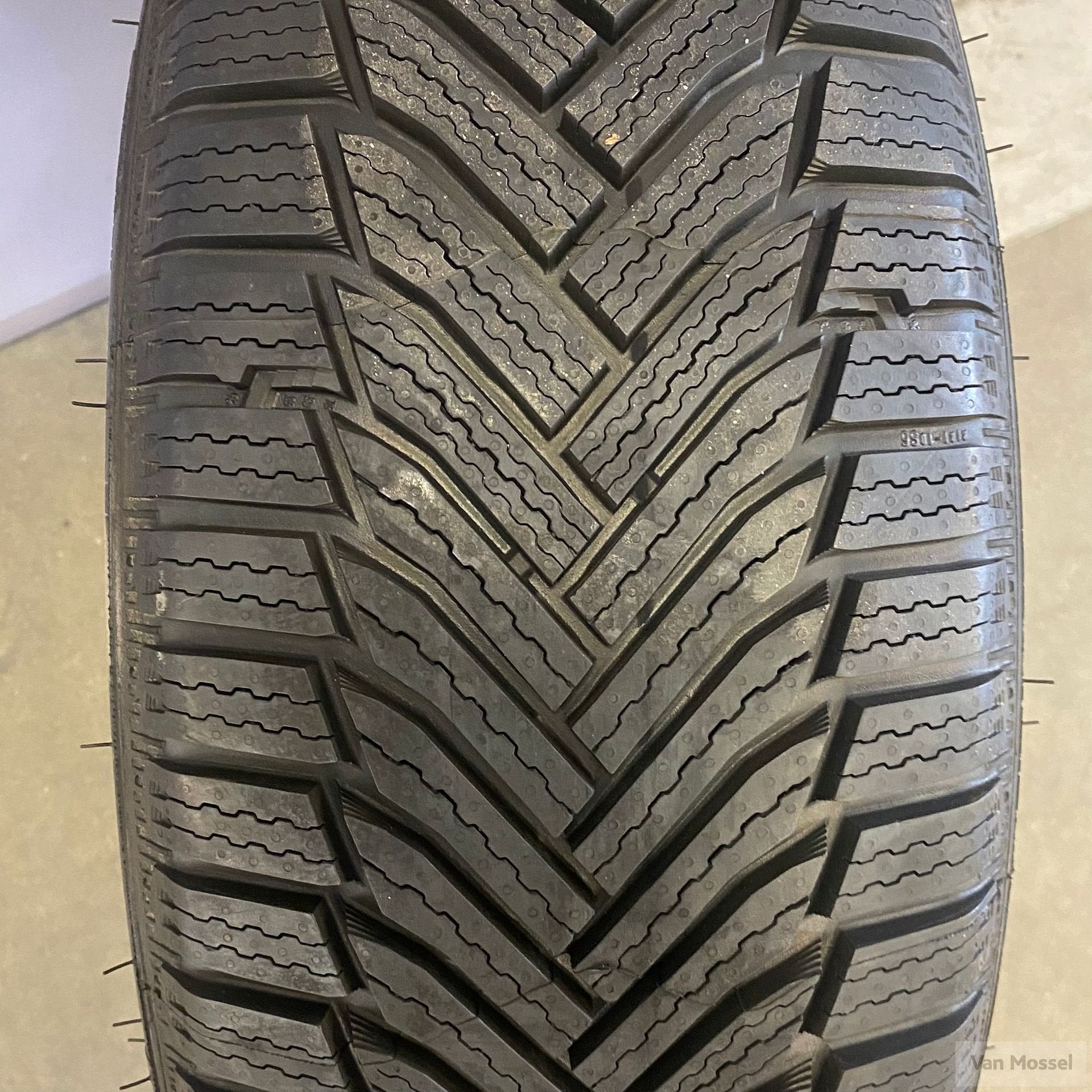 Michelin Alpin 6 205/45/R17 88V, Gebruikt, -, -, 17 inch