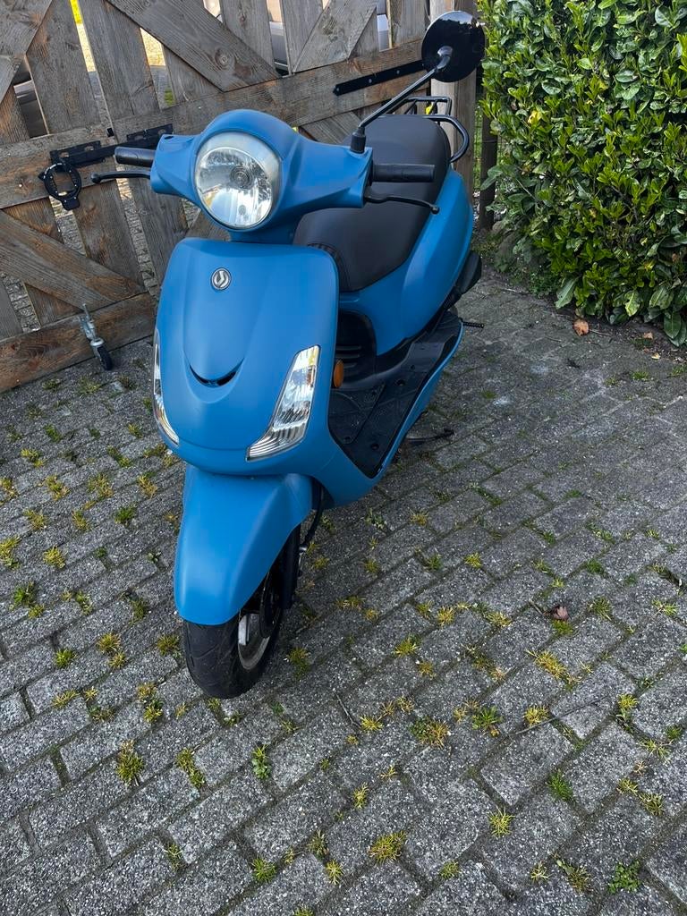 Sym fiddle 2, Fietsen en Brommers, Ophalen, Zo goed als nieuw, Benzine, Fiddle