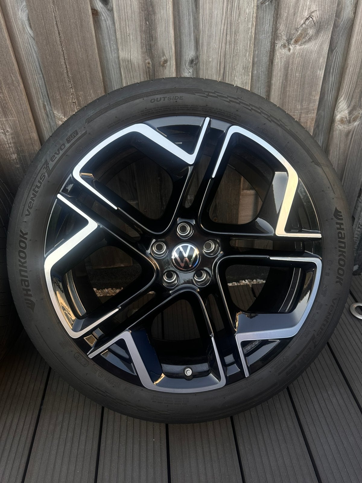 Originele Volkswagen 20 inch "York" velgen Tiguan Tayron, Auto-onderdelen, Banden en Velgen, Ophalen, 255 mm, Banden en Velgen