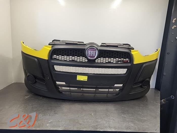 Voorbumper van een Fiat Doblo, Gebruikt, -, -, Ophalen of Verzenden