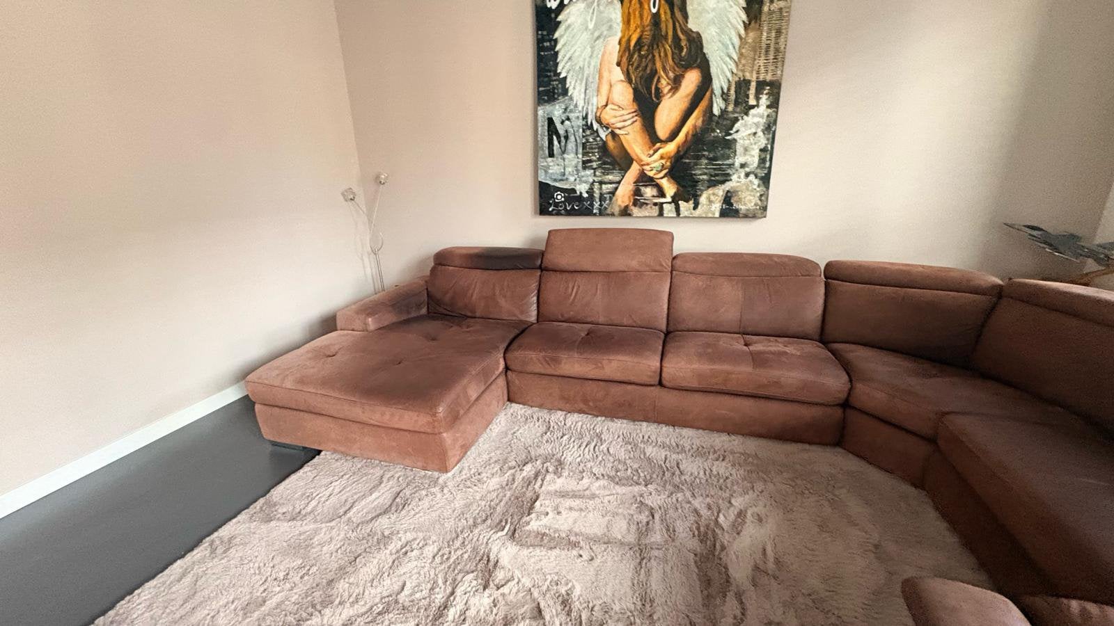 Ruime Nubuck Leren Hoekbank met Elektrische Relaxfunctie, Huis en Inrichting, Banken | Bankstellen, Ophalen, Gebruikt, Hoekbank