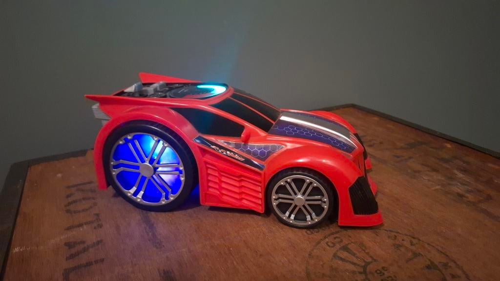 Speelgoedauto met licht en geluidseffecten, Ophalen of Verzenden