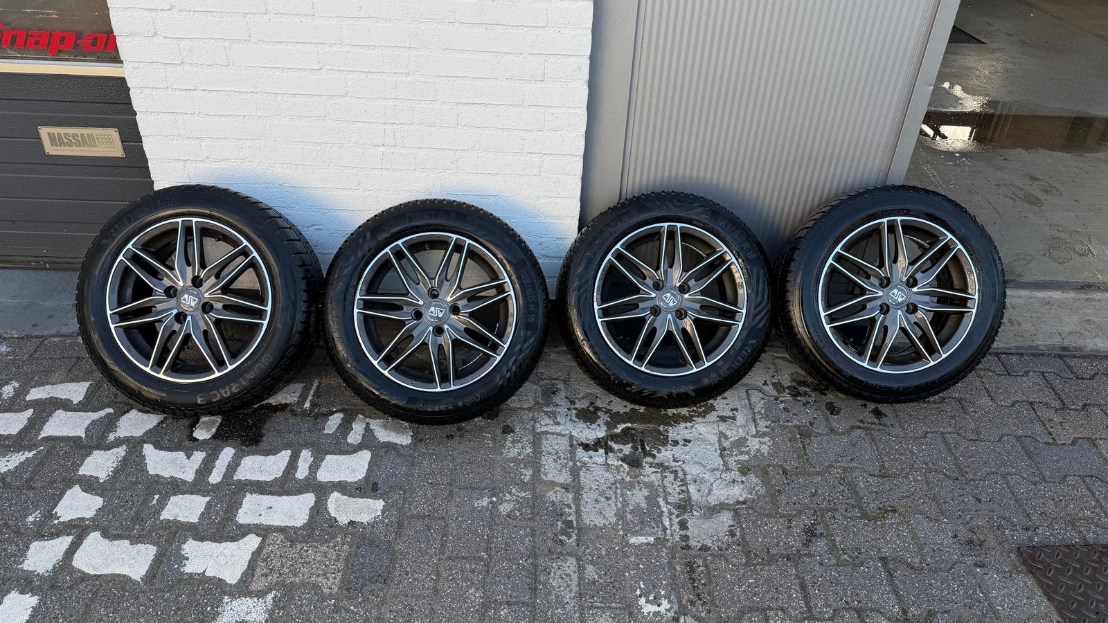 Suzuki wielen 4x100 OZ 185/60/15, Ophalen