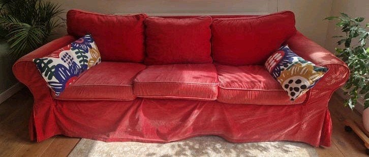 ikea ektorp 3zits bank rood rib GRATIS, Huis en Inrichting, Banken | Bankstellen, Ophalen, Gebruikt, Driepersoons, 75 tot 100 cm