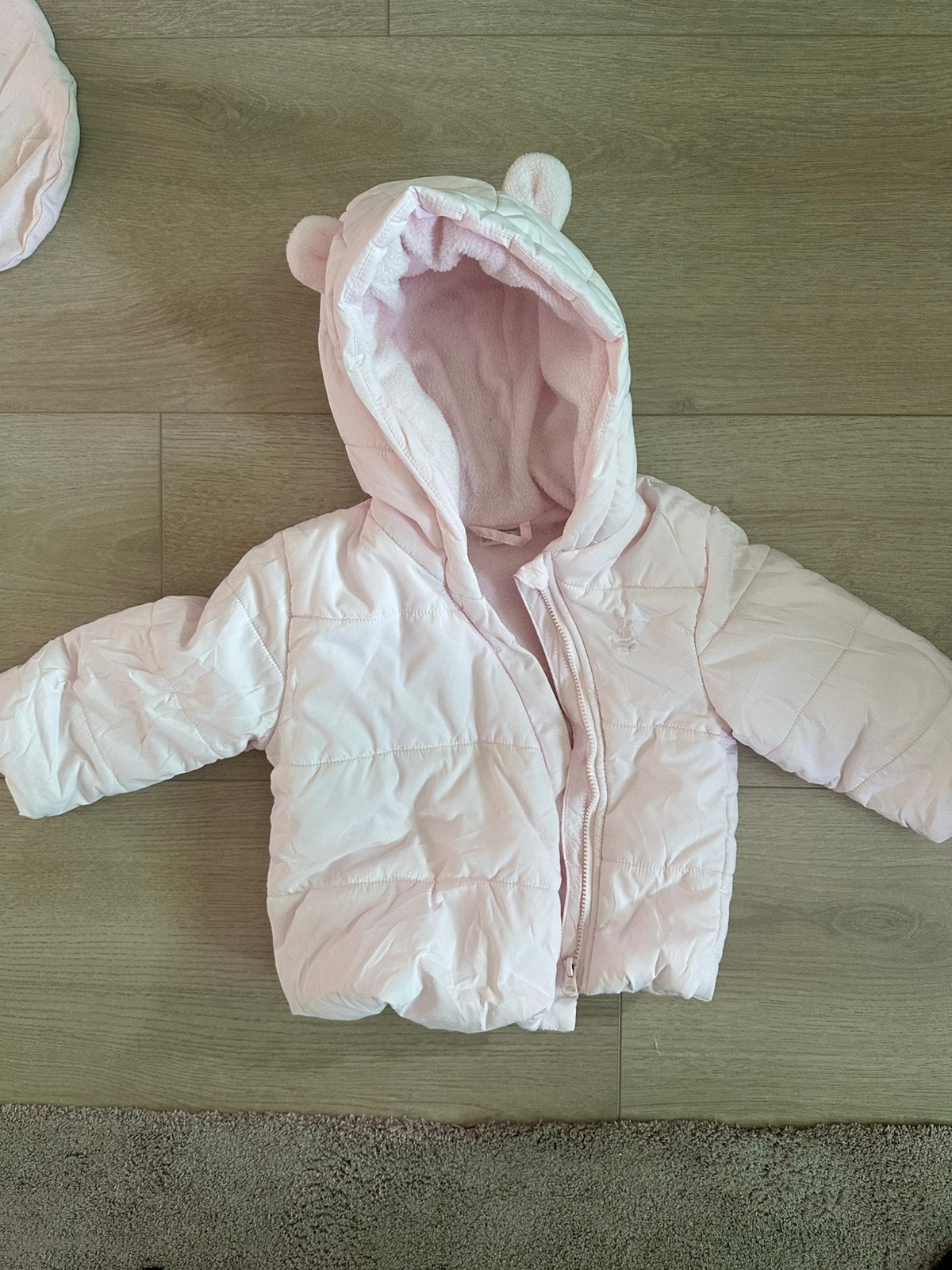 United Colors of Benetton Winterjasje, maat 74, roze, Kinderen en Baby's, Ophalen of Verzenden, Zo goed als nieuw, Meisje, Jasje