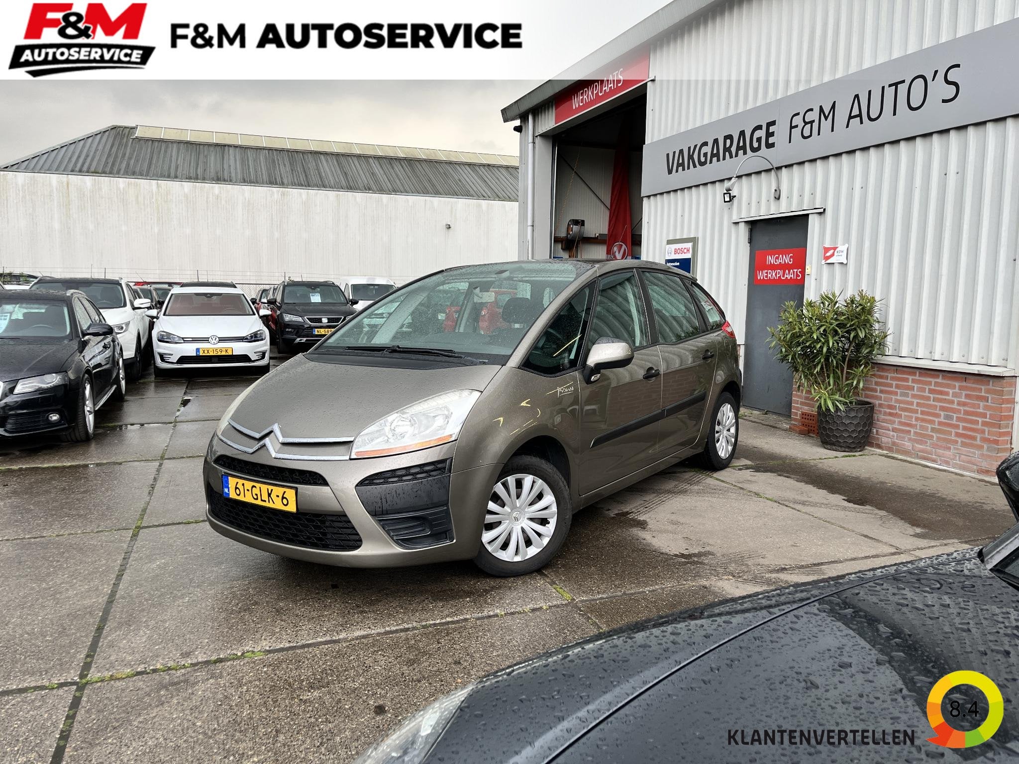 Citroen C4 Picasso 1.8-16V Prestige 5p. trekhaak, pdc achter, Gebruikt, 4 cilinders, Bruin, 1749 cc