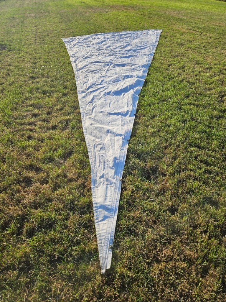 De Vries fok met leuvers – 780x670x350 cm, Watersport en Boten, Ophalen of Verzenden, Gebruikt, Genua of Fok, Minder dan 15 m²