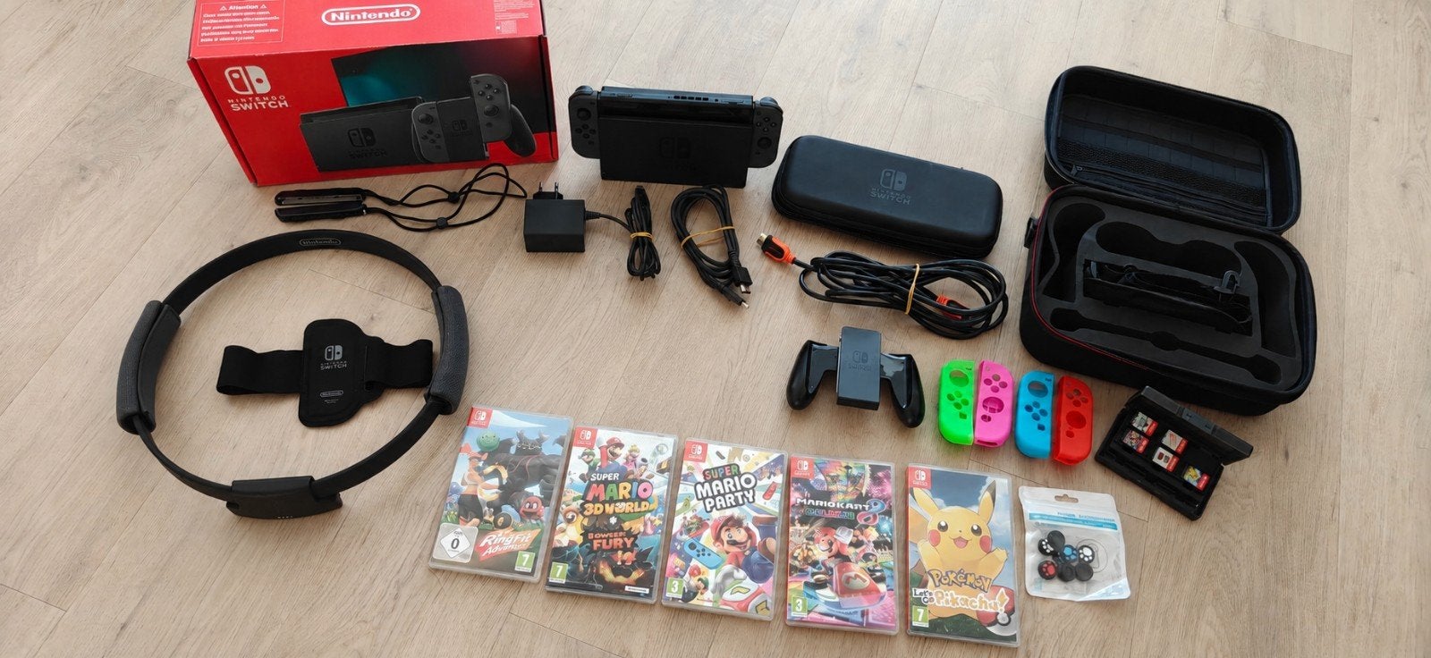 Nintendo Switch €275,- Vaste Prijs!, Spelcomputers en Games, Ophalen, Met games, Met 2 controllers, Zo goed als nieuw