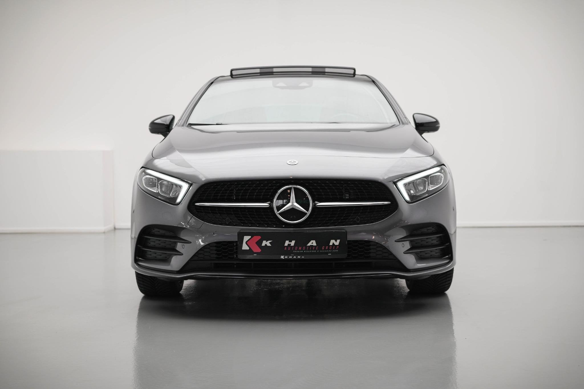Mercedes-Benz A-klasse A250e AMG Line |Pano|Ambient|Carplay|, Auto's, Gebruikt, Euro 6, 4 cilinders, 16 kWh