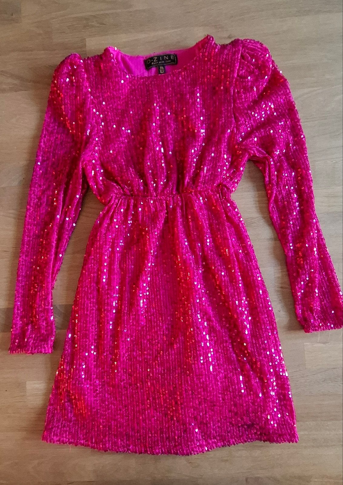 Roze pailletten jurk maat 116/122 - Feestelijk!, Kinderen en Baby's, Meisje, D-ZINE, Ophalen of Verzenden, Zo goed als nieuw