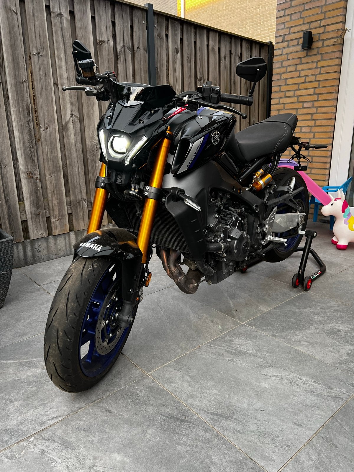 Yamaha MT-09 SP 2021 - 9dkm - Perfecte staat!, Occasion, Motorrijbewijs A, 3 cilinders, Particulier