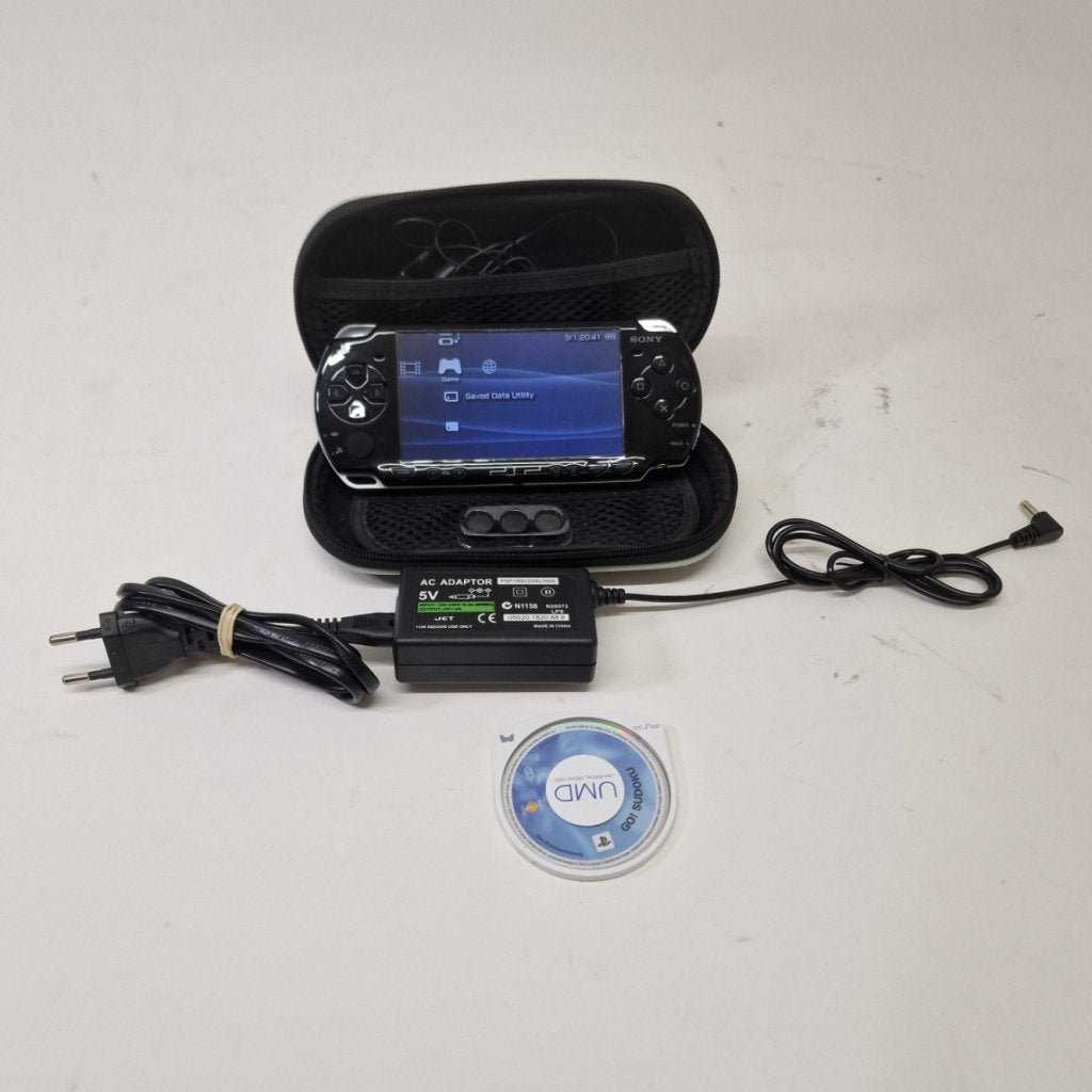 Playstation Portable Slim Lite (PSP 2004) | Incl garantie, Spelcomputers en Games, Spelcomputers | Sony PSP, Sony, Zo goed als nieuw