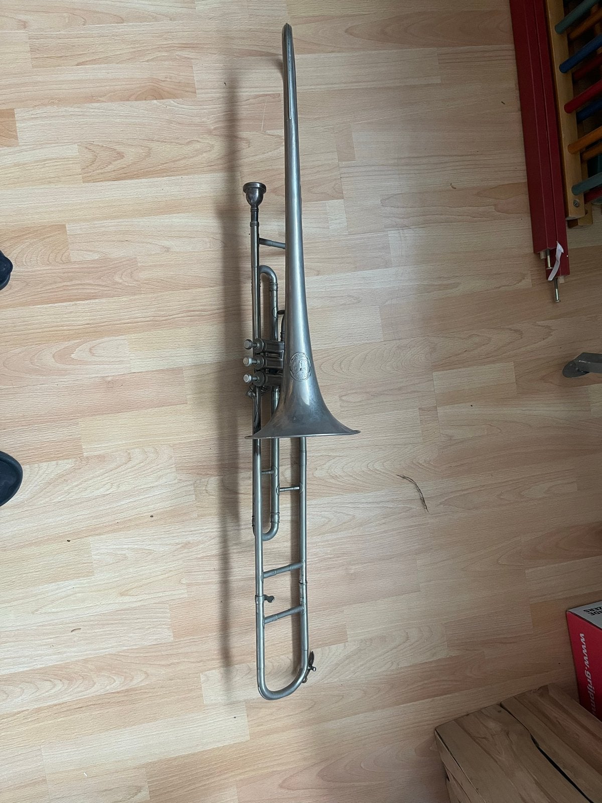 Vintage ventiel trombone D. Hinsingh & Co. Wolle - Solist, Muziek en Instrumenten, Blaasinstrumenten | Trombones, Ophalen of Verzenden