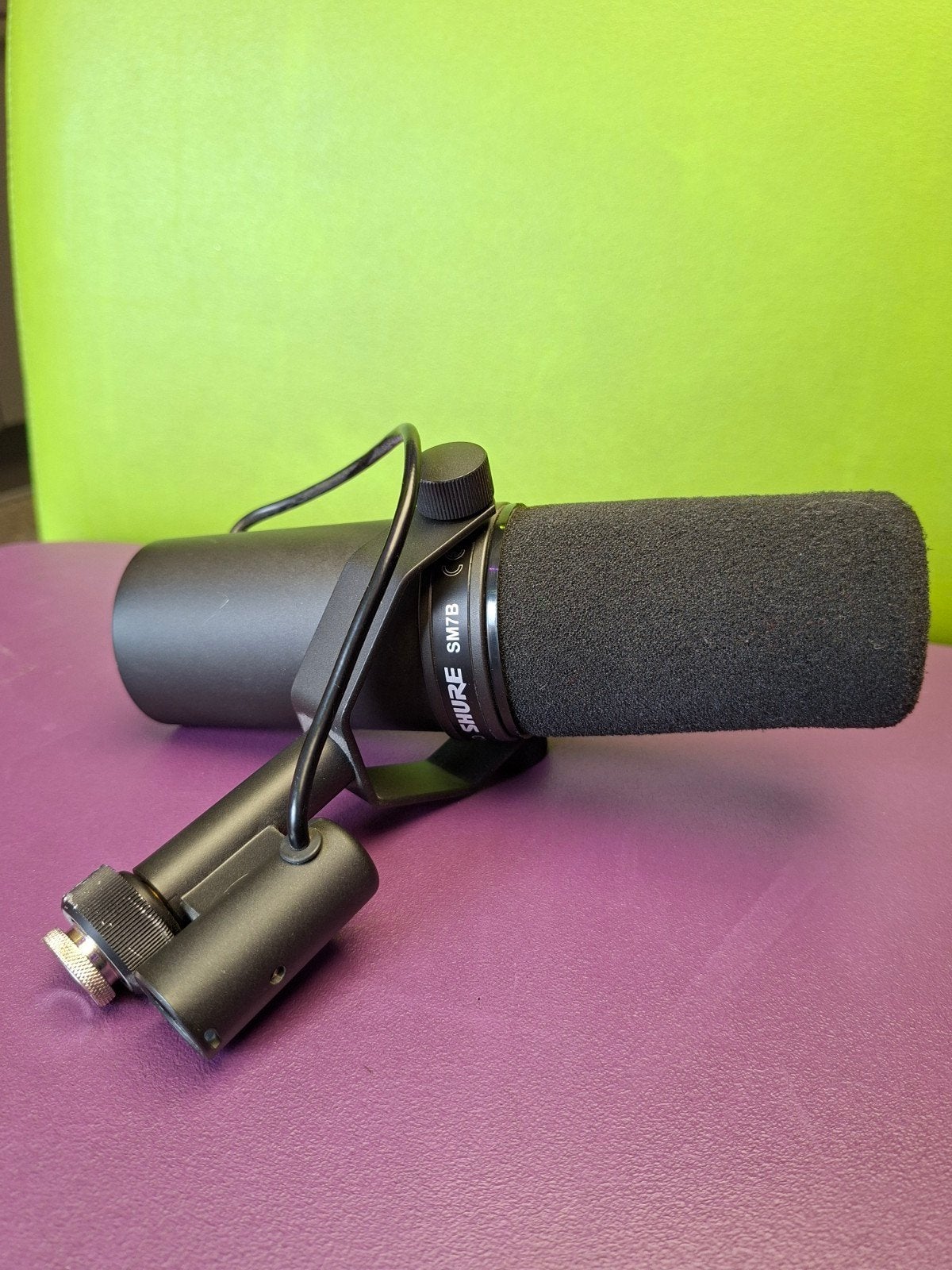 Shure SM7B Microfoon - Professionele Studiokwaliteit, Ophalen, Zo goed als nieuw, Studiomicrofoon