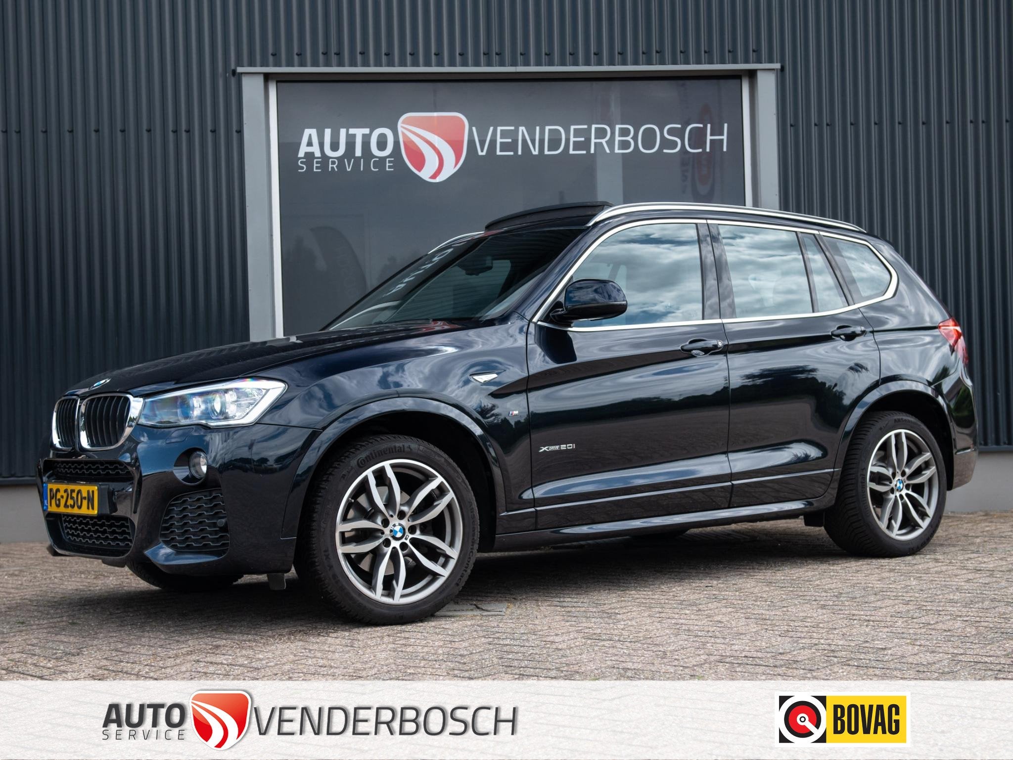 BMW X3 xDrive20i Centennial High Executive 184pk | M-Sport |, Auto's, Automaat, Dealer onderhouden, Achterwielaandrijving, Gebruikt