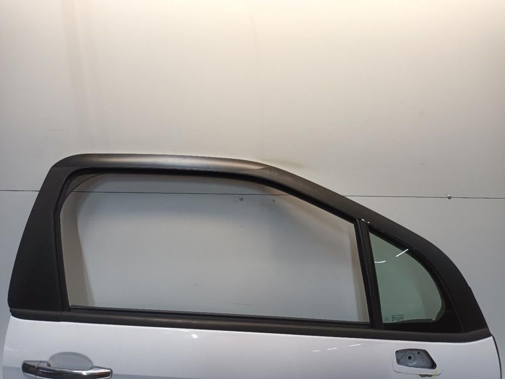 Portier rechts voor Citroën DS3, Onderdelen@venauto.nl, Van der Ven Autorecycling B.V., Gebruikt, Ettenseweg 76, 4706 PB Roosendaal, The Netherlands