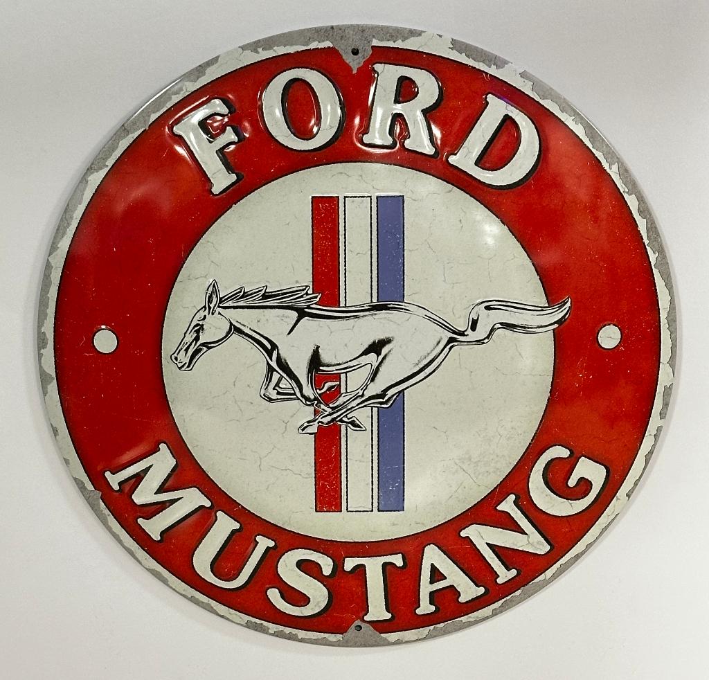 Ford Mustang logo rond relief reclamebord van metaal deco, Verzamelen, Ophalen of Verzenden, Nieuw, Auto's