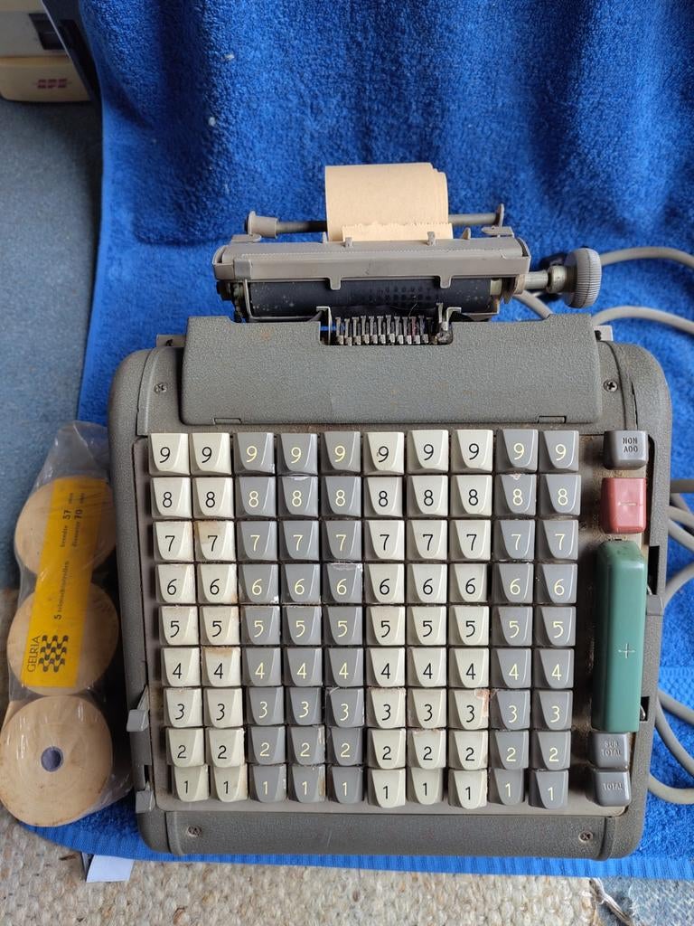 Oude telmachine Monroe, Ophalen